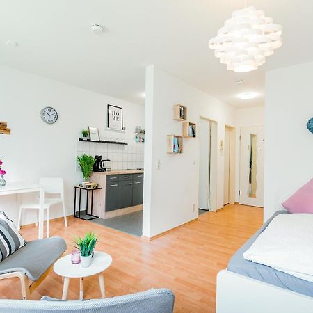 Helles Apartment In Top-Lage Mit Parkplatz Magdeburg Exterior photo